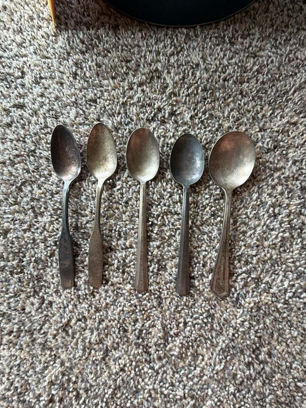 Set of 5 Vintage Oneida Ltd. Silversmiths Schroeder Hotels Silverplate Teaspoons